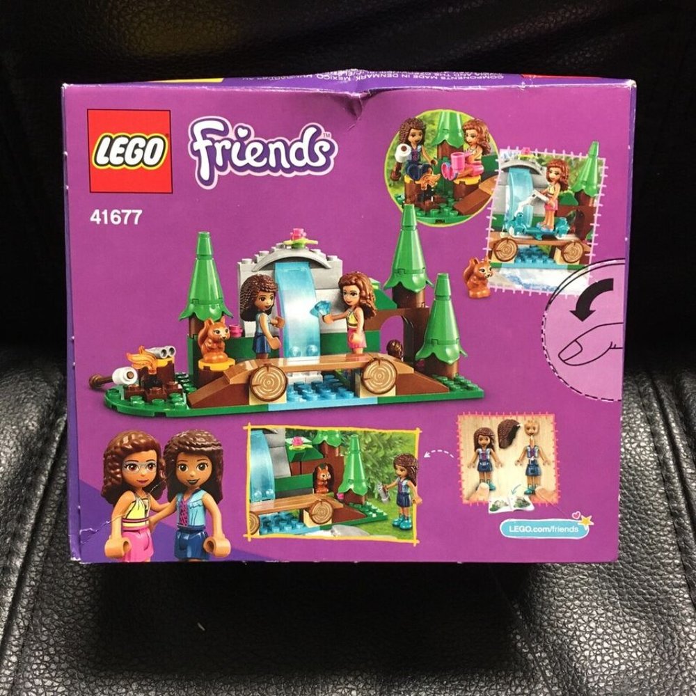 LEGO FRIENDS: Forest Waterfall (41677) - Picture 3 of 9